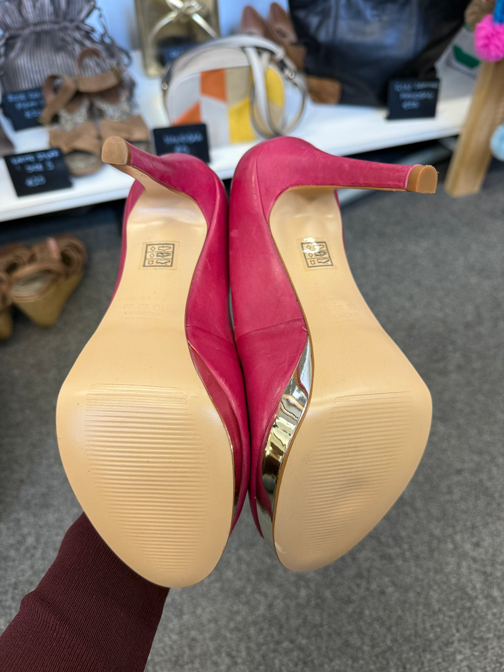 Moda In Pelle pink peep toe heels