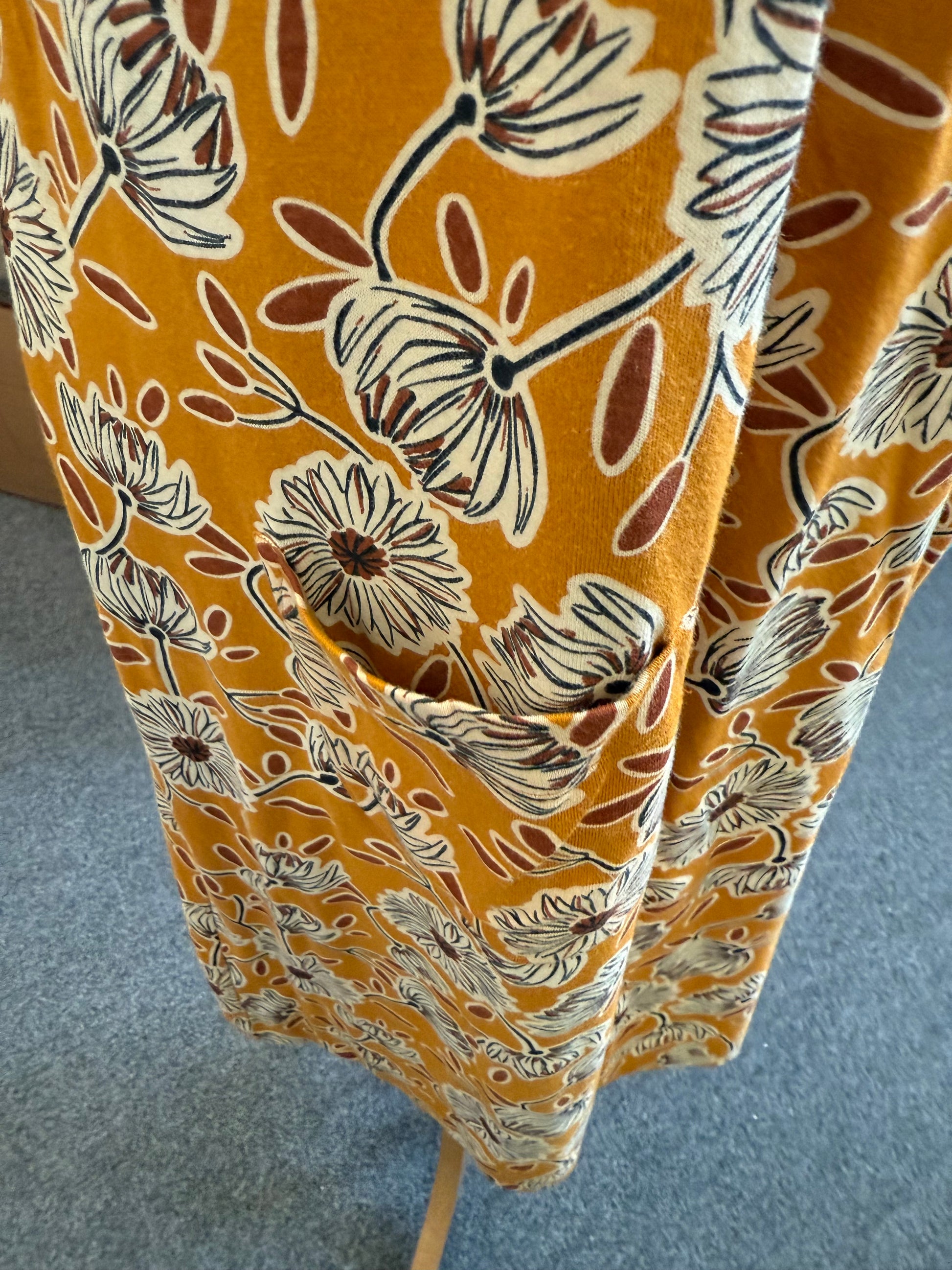 Weird Fish casual dress with pockets