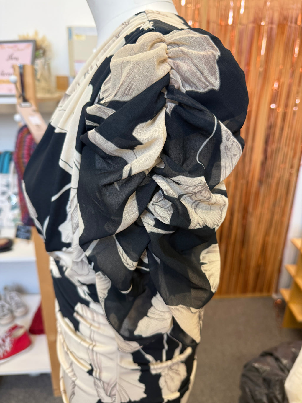 Lipsy floral print rusched occasion dress