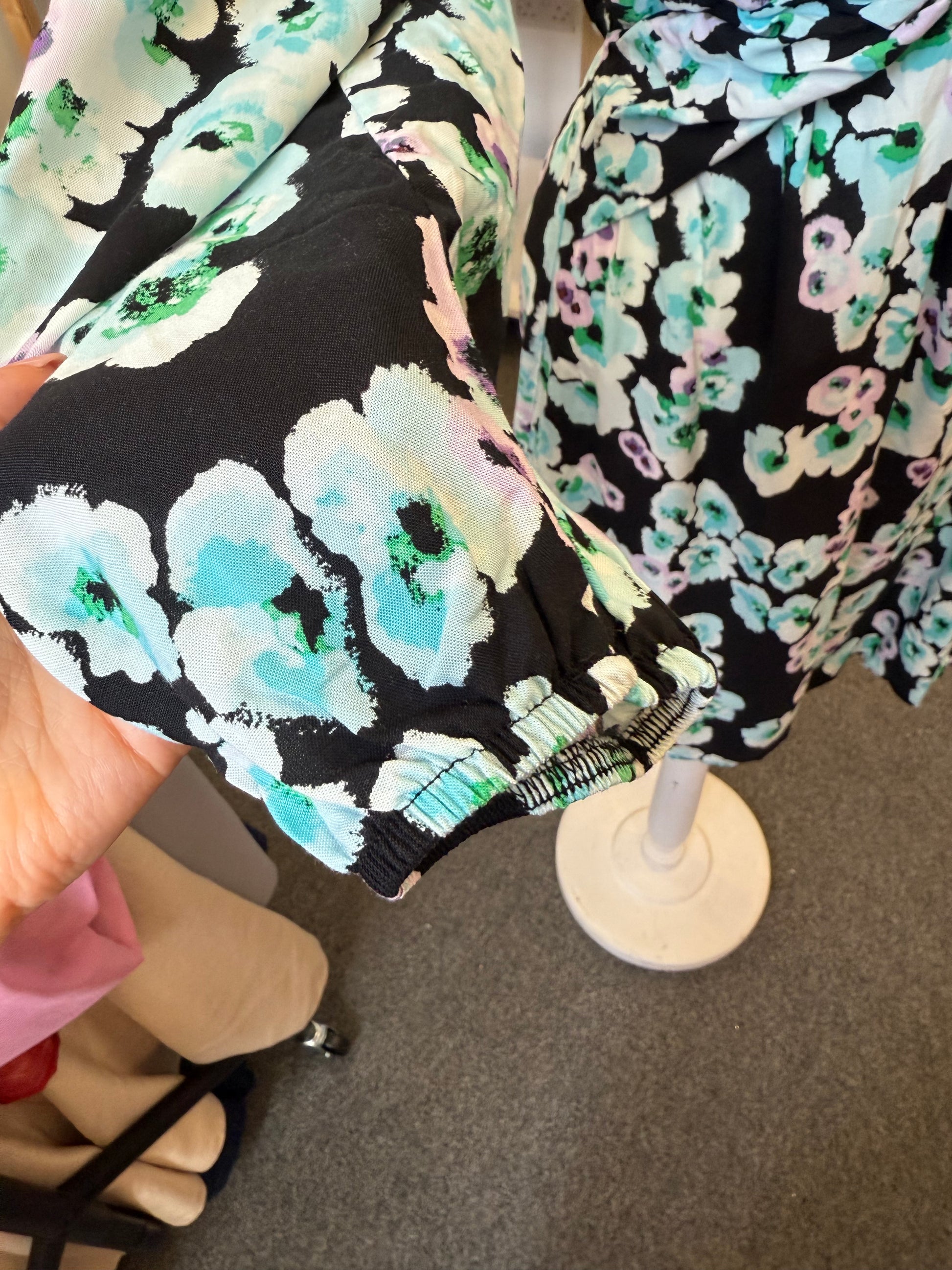 Floral linen long sleeve dress