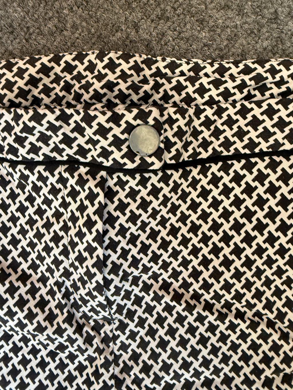 Dorothy Perkins geometric tapered trousers