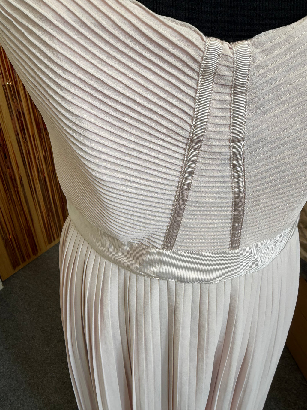 H&M pale pink pleat full length occasion dress