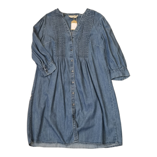 Casual denim buttoned dress