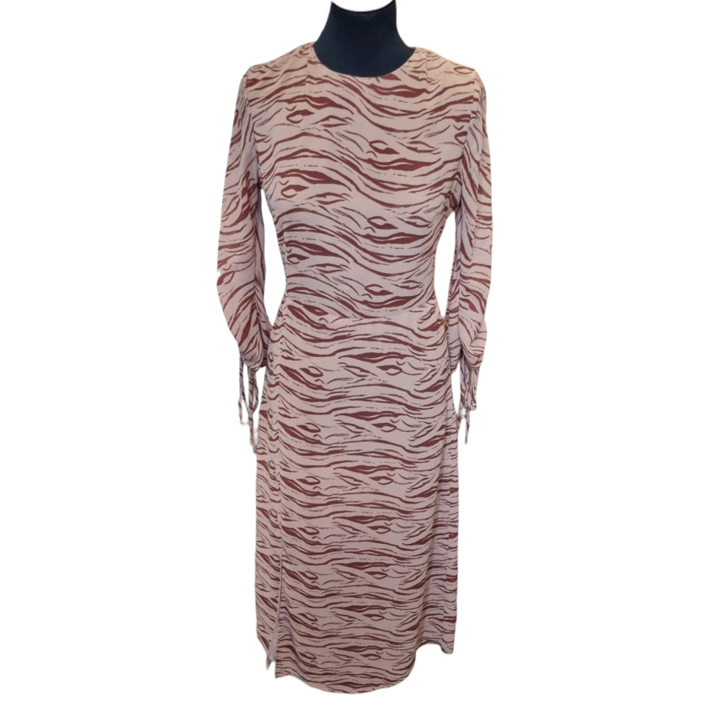 Glamorous round neck tie sleeve animal print midi dress